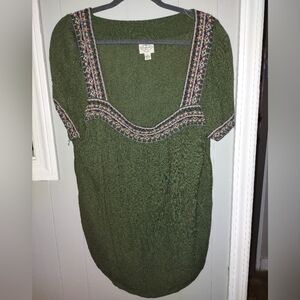 🍄bSt. John's Bay Green Embellished Scoop Neck Blouse